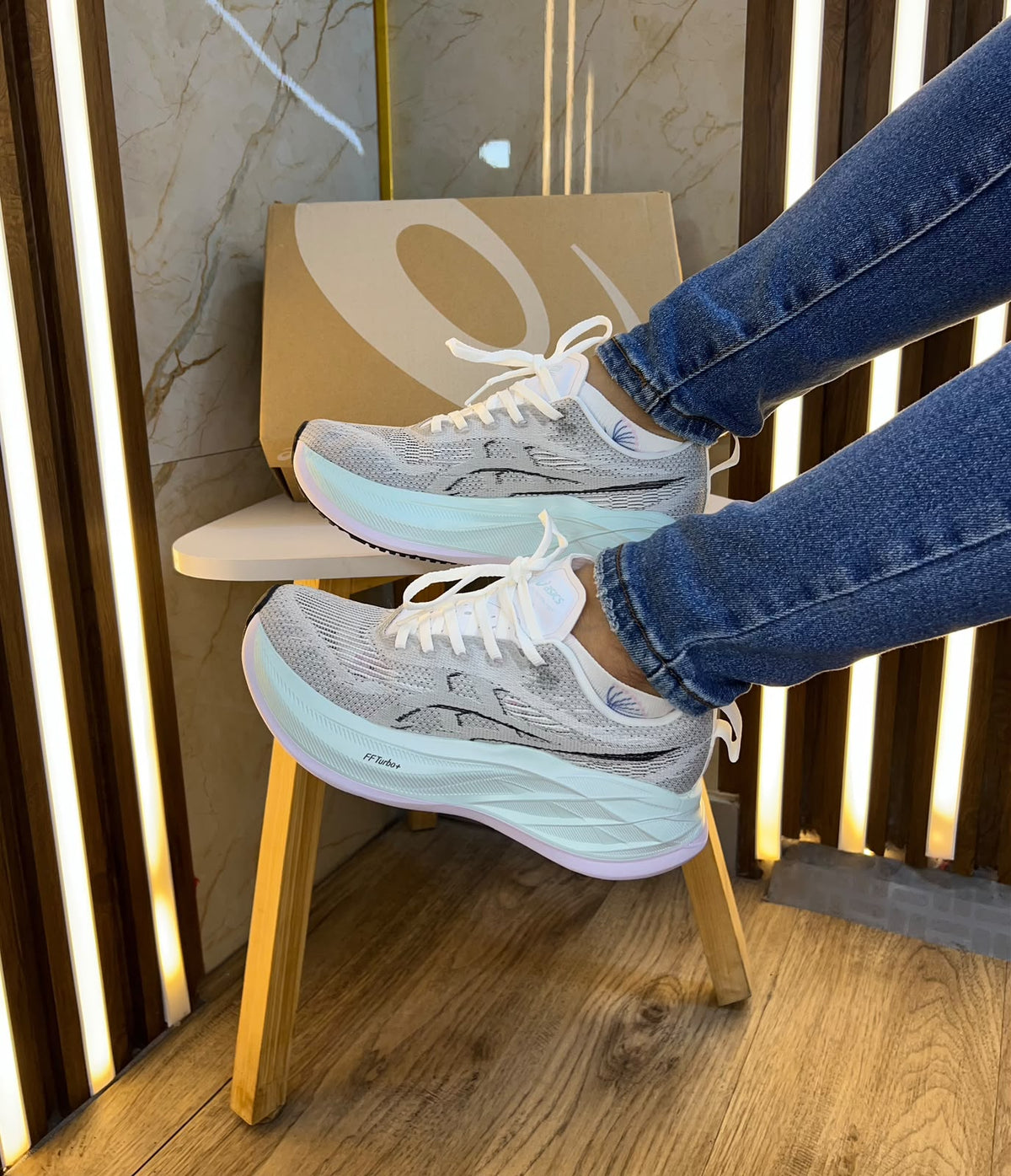 Asics Súper Blast - Mujer
