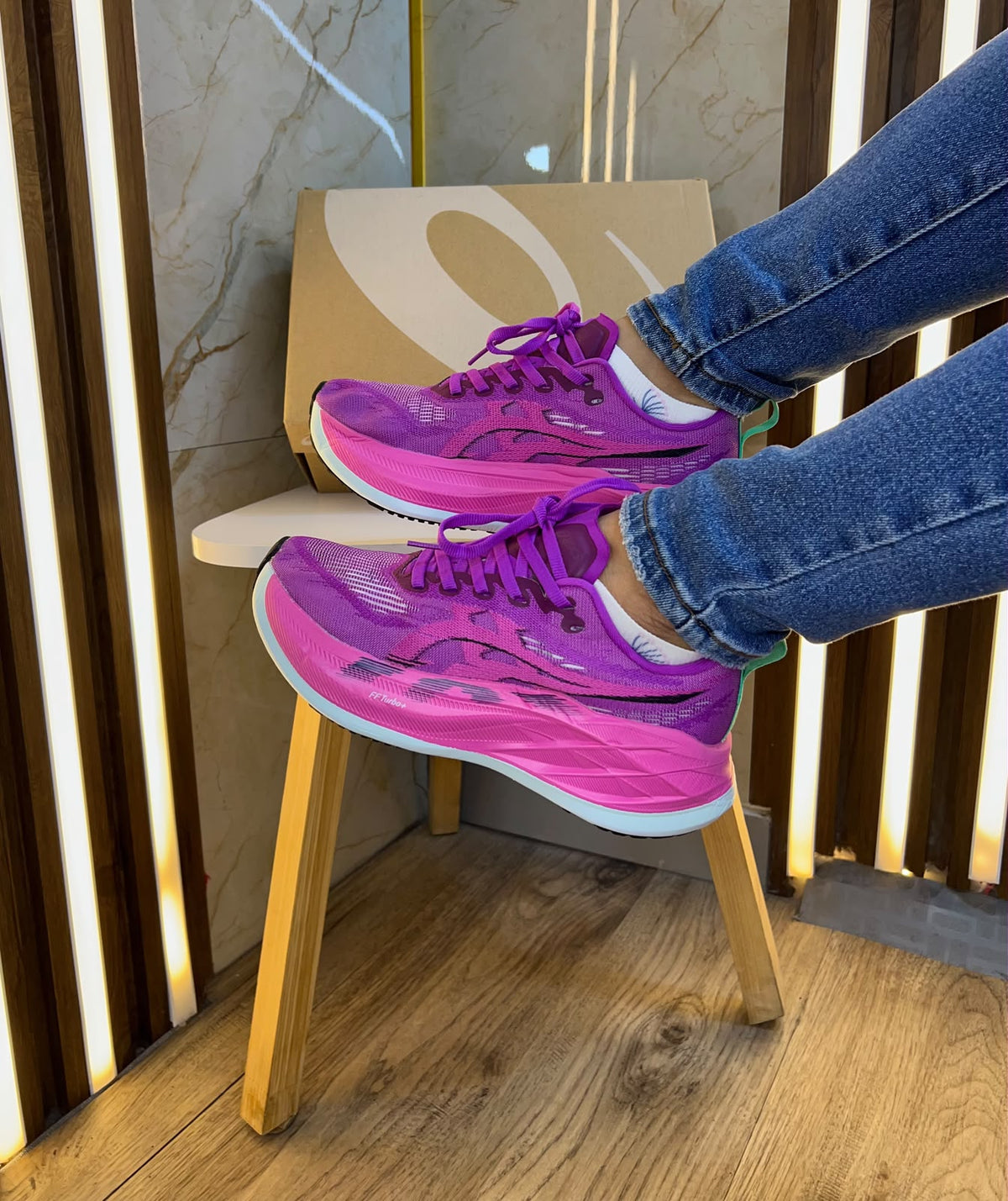 Asics Súper Blast - Mujer