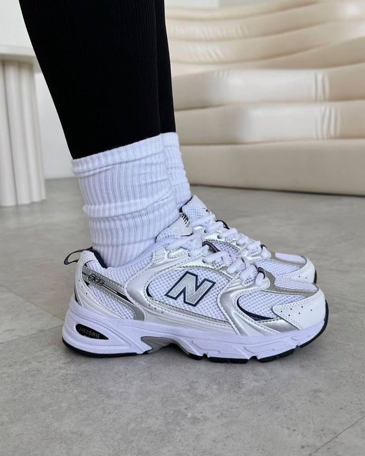 New Balance 530- Unisex