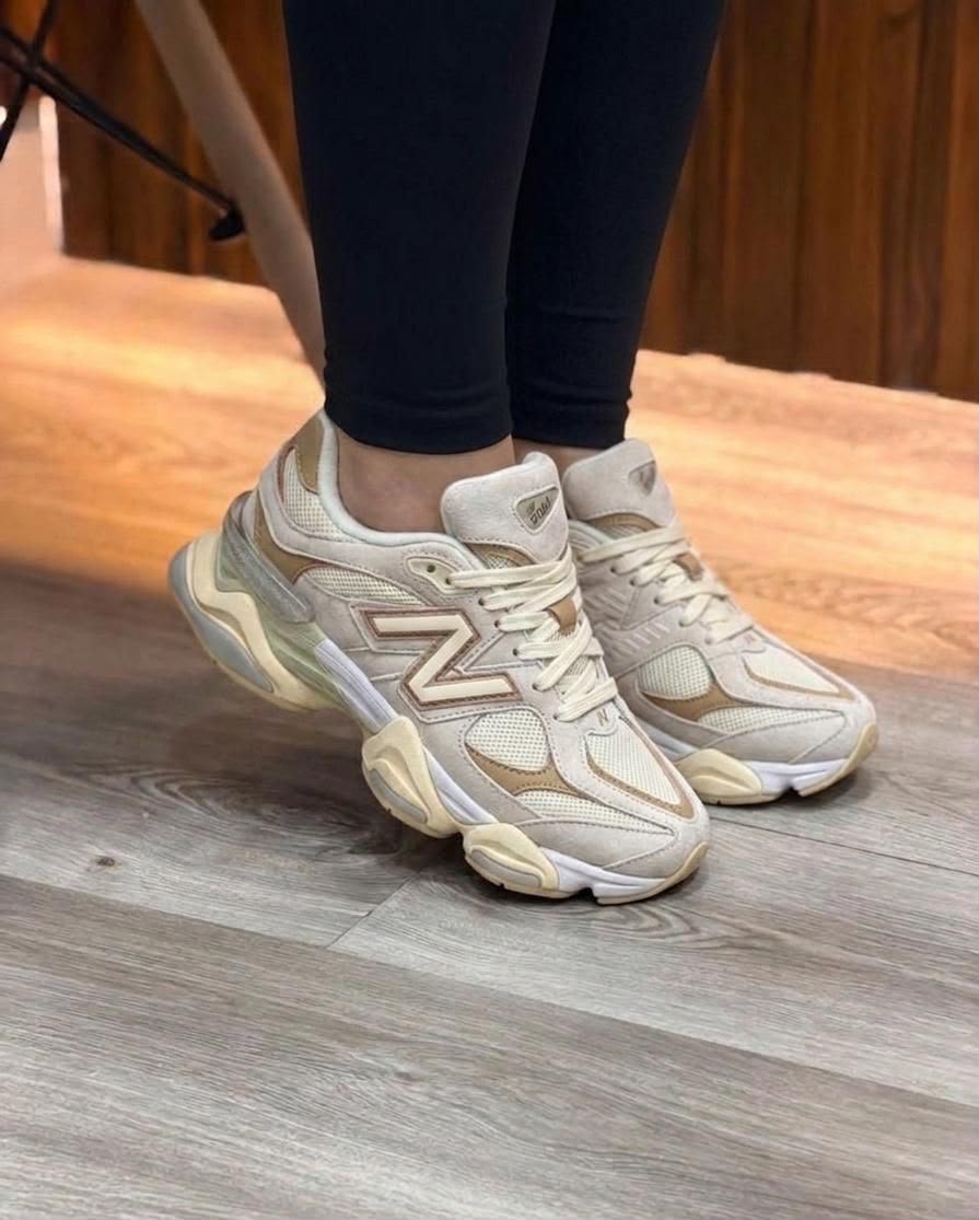 New Balance 9060- Dama