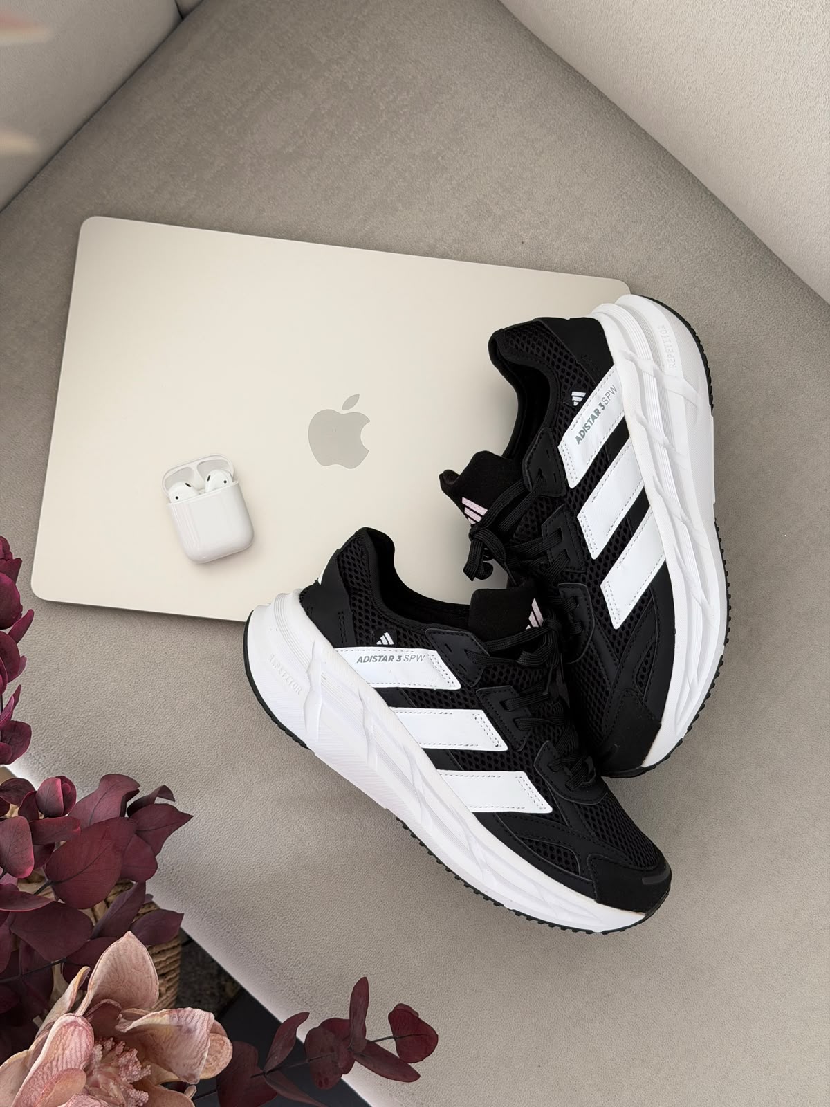 Adidas Adistar- Hombre