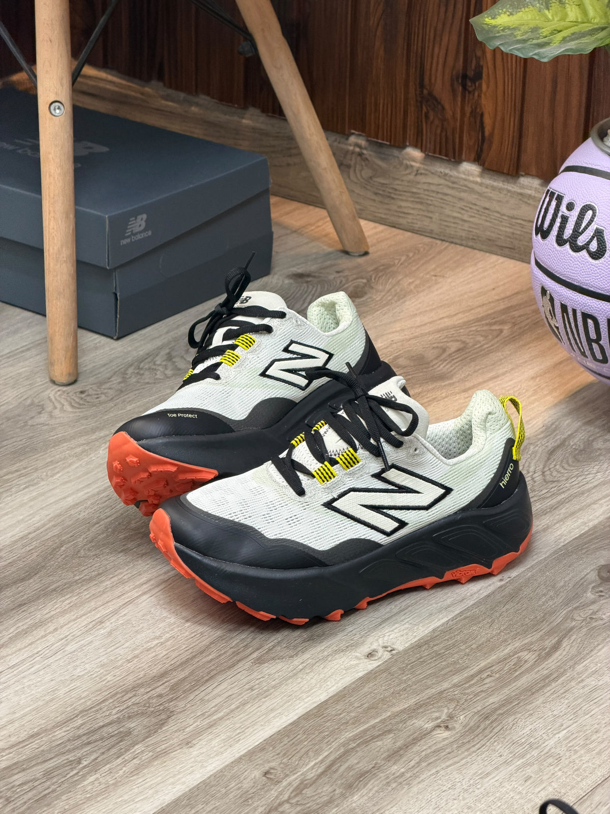 New Balance Hierro- Hombre