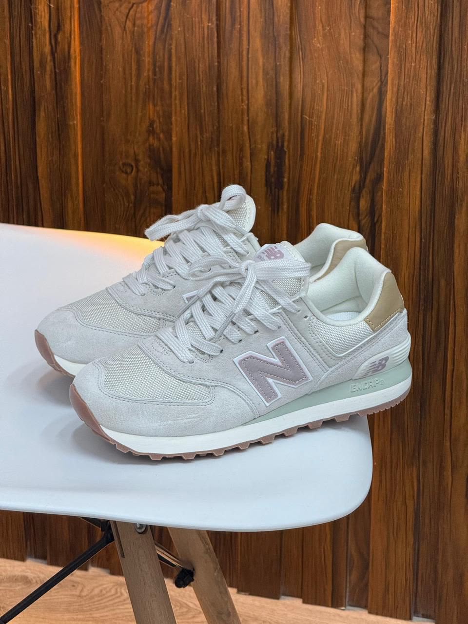 New Balance 574 -Mujer