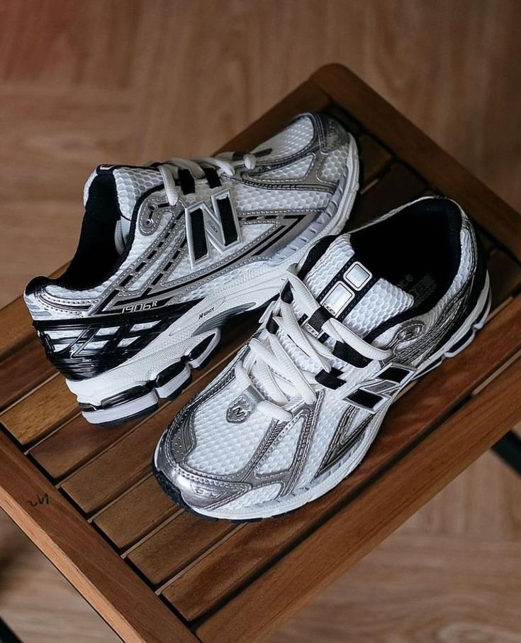 New Balance 1906R - Unisex